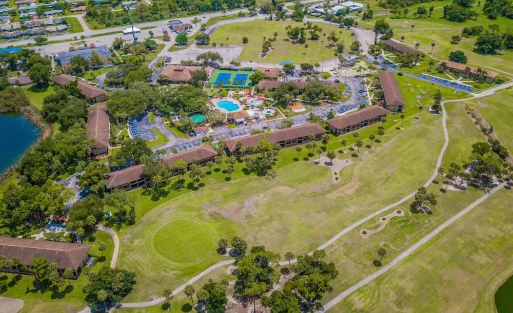 Lehigh Resort Club 37/44
