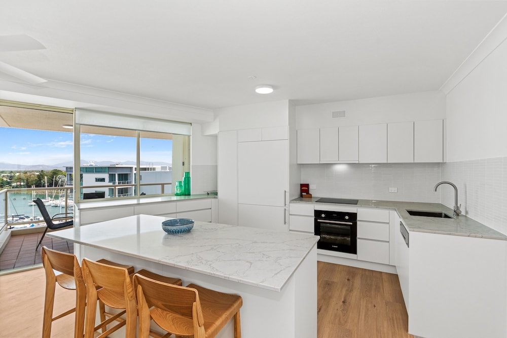 MARINERS NORTH HOLIDAY APARTMENTS 58/77