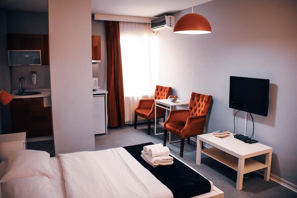 Arkem 1 Hotel 45/55