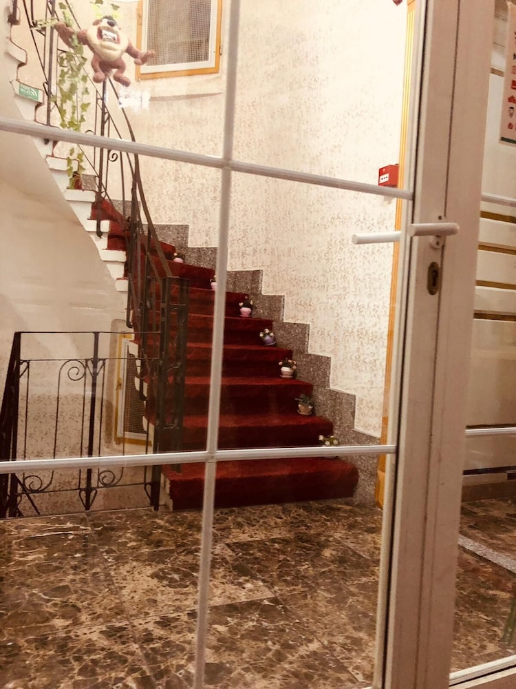 Alhambra Apart Hotel 44/50
