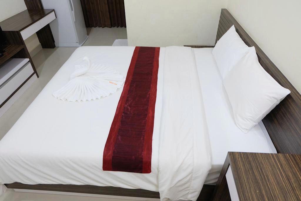 Bright Apartment Hat Yai 24/37