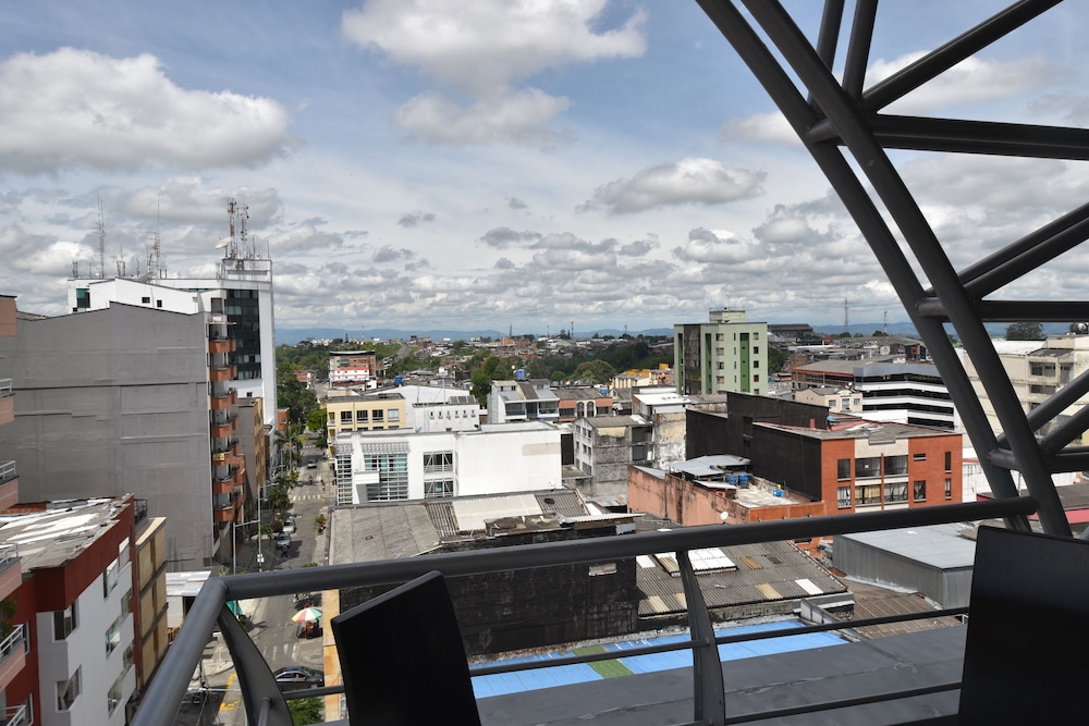 Hotel Bolivar Plaza 49/61