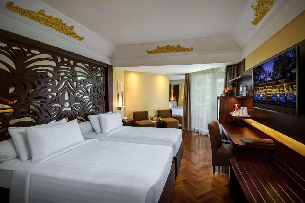 CLUB, TWIN BEDS, GARDEN VIEW, BALCONY