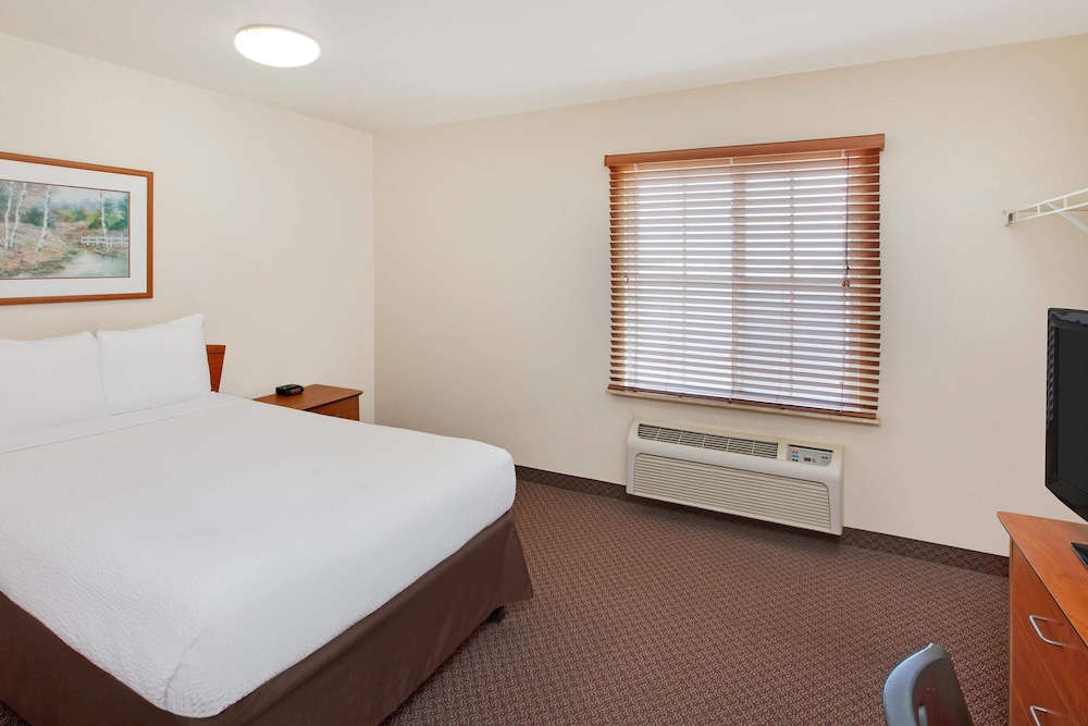 WoodSpring Suites Houston I-10 West 19/57