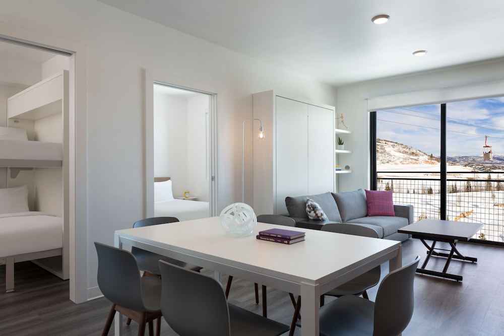 Yotelpad Park City 75/83