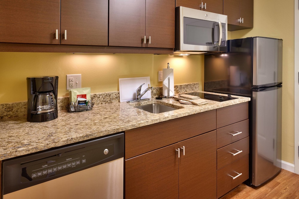 Towneplace Suites By Marriott Dickinson 38/47