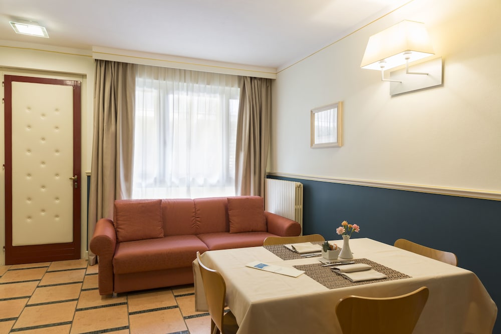 Hotel Ponte di Rialto 37/50