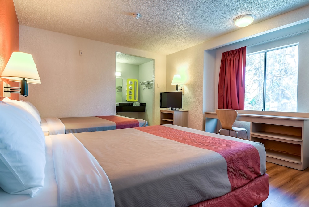 Motel6 Rowland Heights, CA - Los Angeles - Pomona 35/49