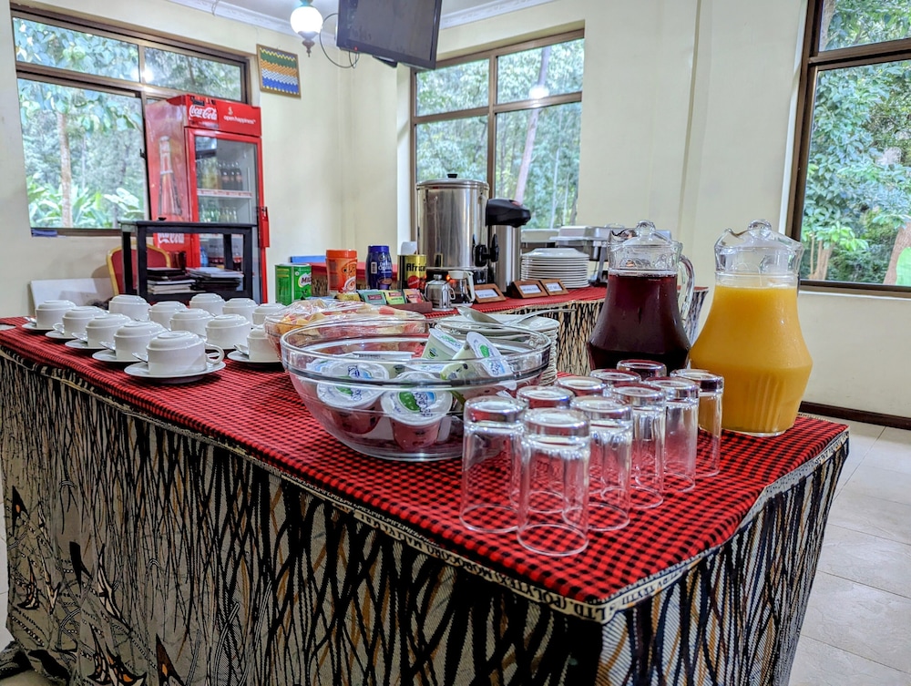 Mvuli Hotel 44/64