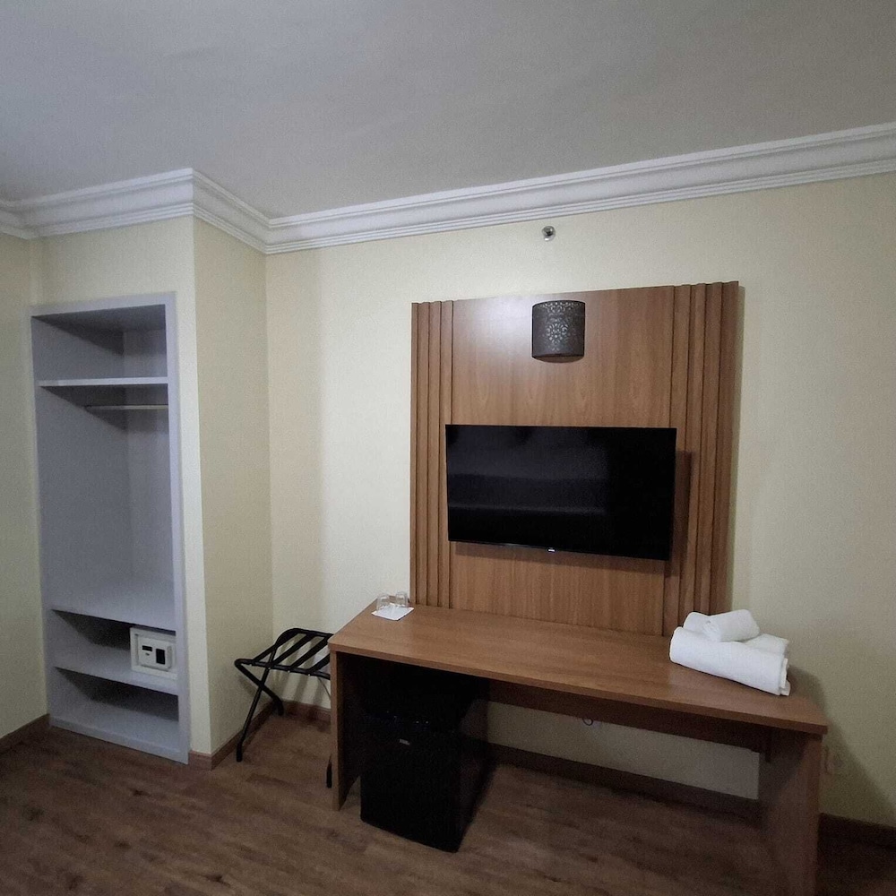Hotel Carlton Plaza Sao Jose dos Campos 35/50
