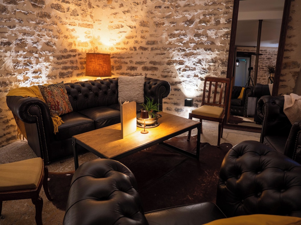 Hotel Des Remparts 53/67