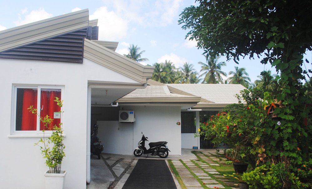 Marpas Apartments 38/44