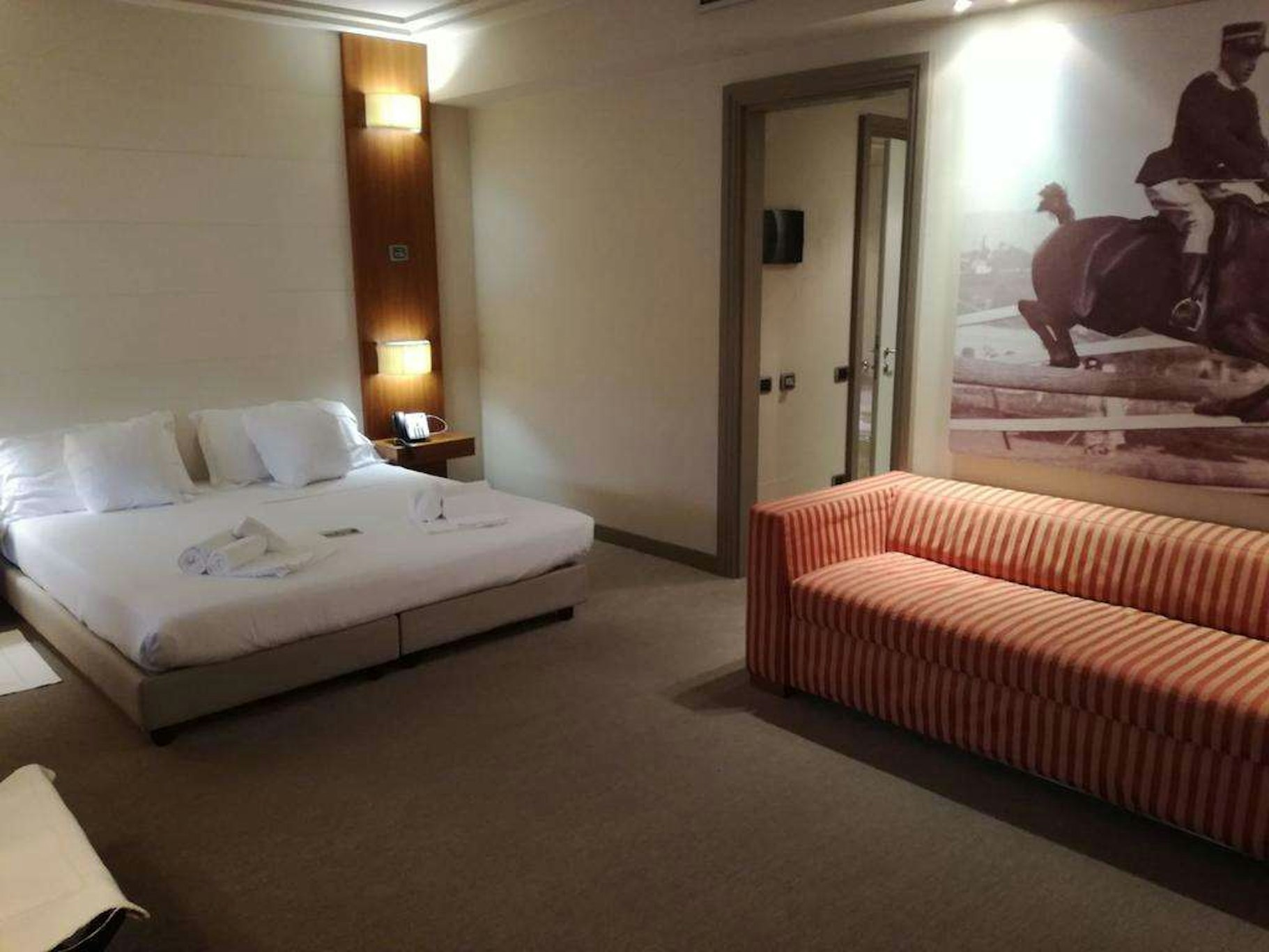 Hotel Barrage 9/42