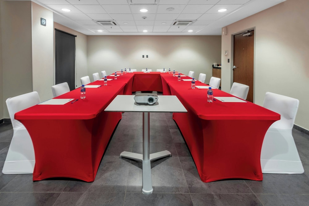 City Express by Marriott Tuxpan 34/50