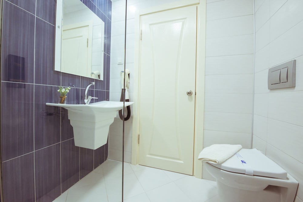 Ibrahim Bey Hotel 44/50