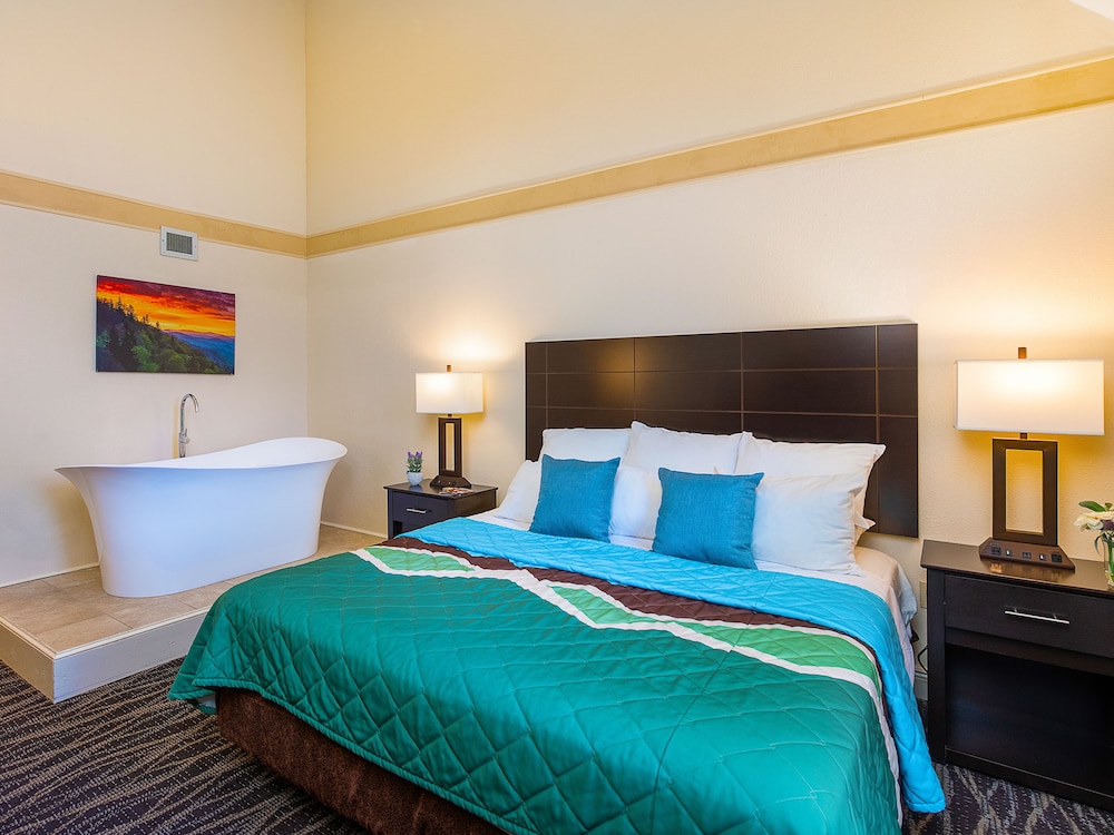 Country Cascades Waterpark Resort 19/68