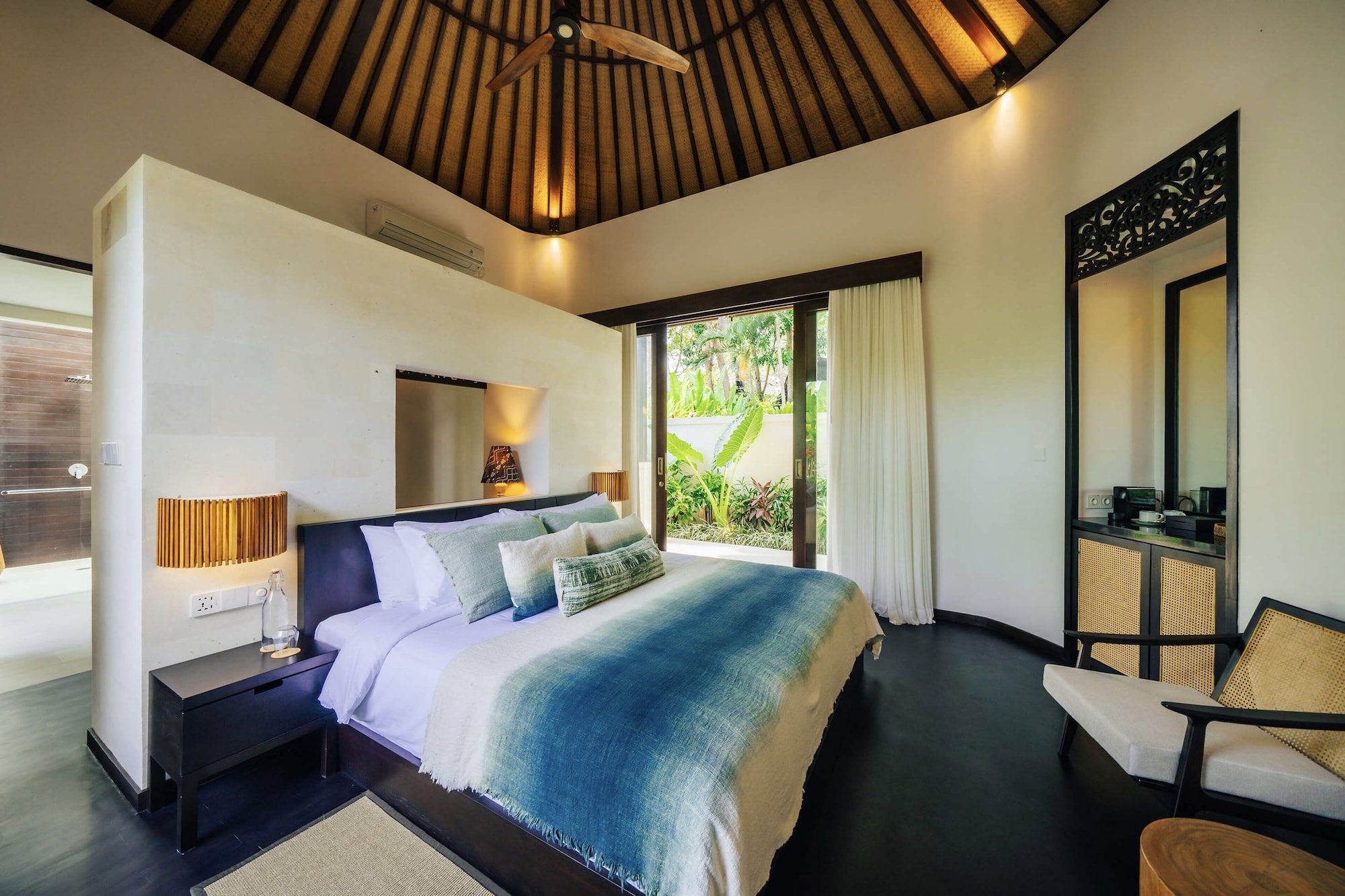 1 BEDROOM, GARDEN VILLA, VALLEY, KING BED, PLUNGE POOL