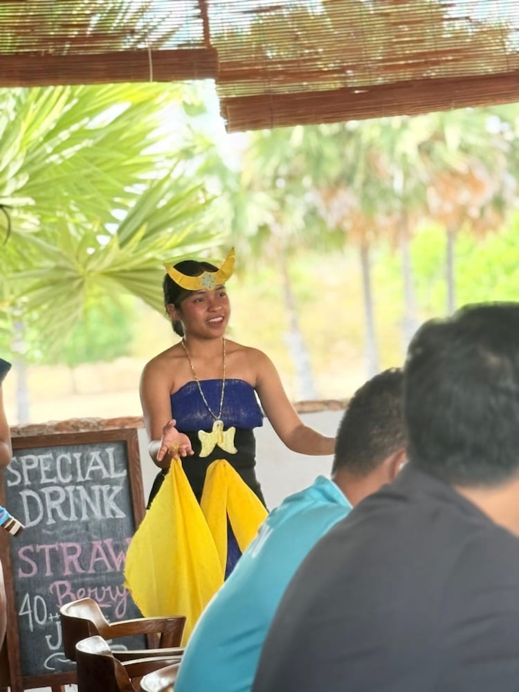 Kambaniru Beach Hotel and Resort 20/49