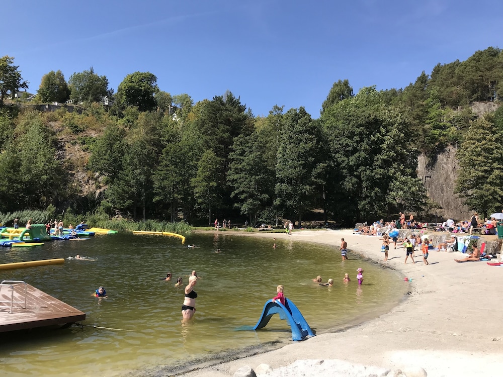 Tvedestrand Fjordhotell 45/51