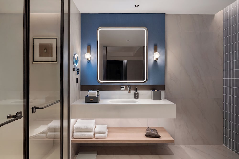 Novotel Zhoushan Luting 69/69