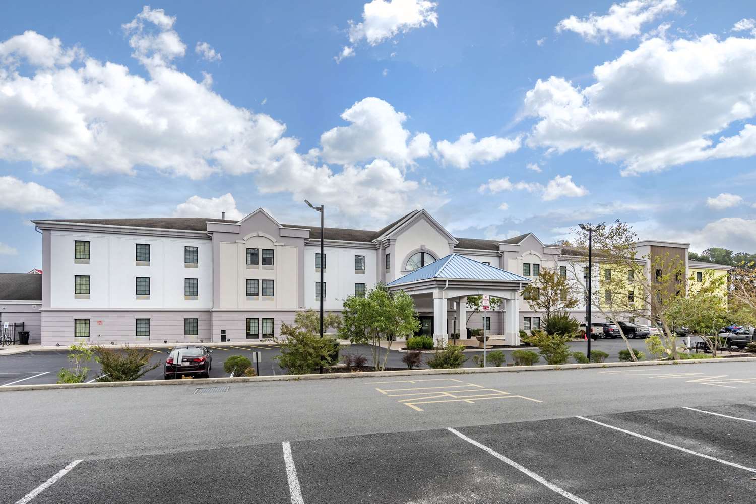 Comfort Suites Ocean City West 42/46