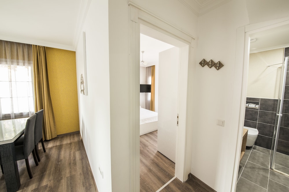 Dekatria Rooms & Aparts 49/50