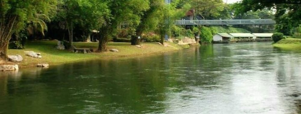 Suanphet Riverview Resort 55/71