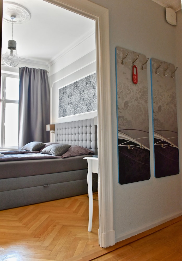 Aparthotel Thuringer Hof 18/50