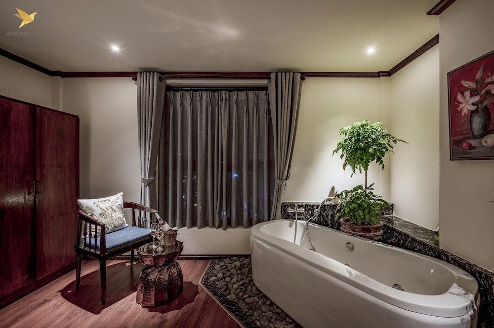 Amanaki Saigon Boutique Hotel 36/80