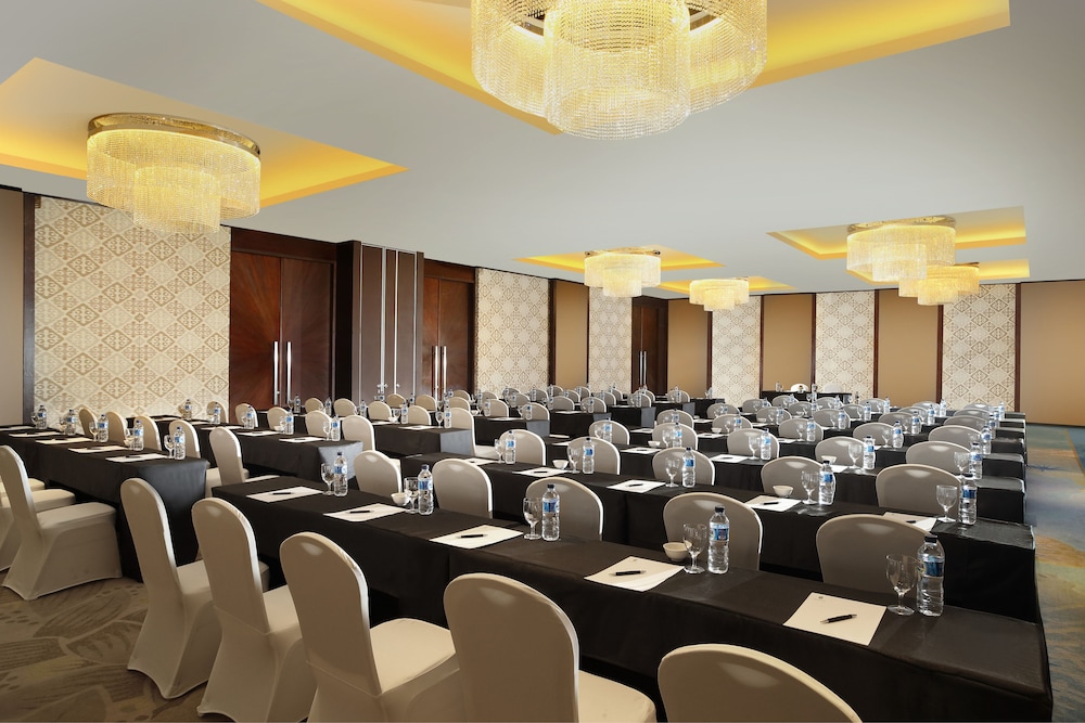 RESINDA HOTEL KARAWANG, MANAGED BY PADMA HOTELS 54/67