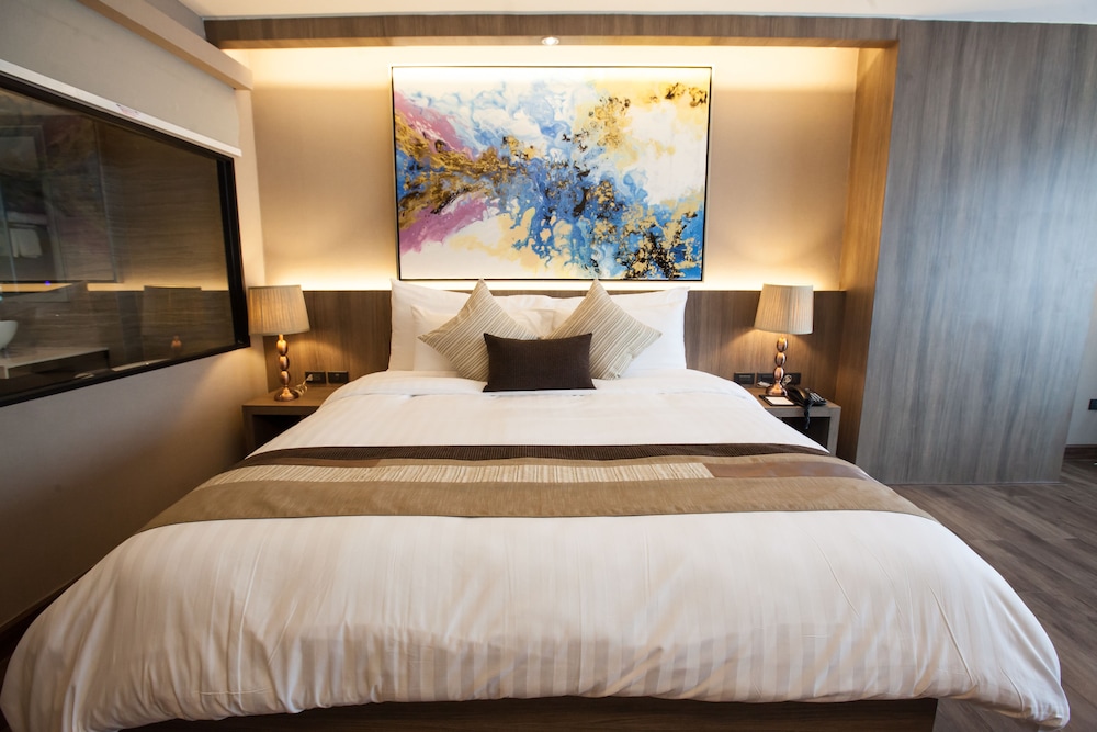 Arte Hotel 13/75