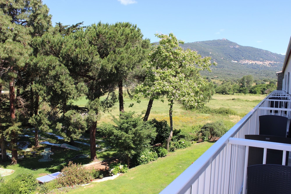 Hotel Arcu Di Sole 25/27