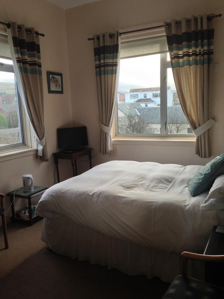 The Woodhouse Hotel 12/34
