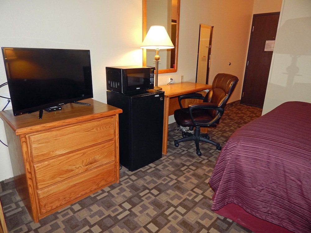GuestHouse Inn, Suites & Conference Center Missoula 32/81