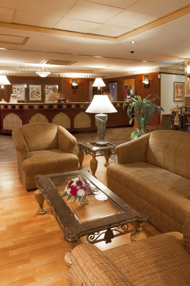 lounge