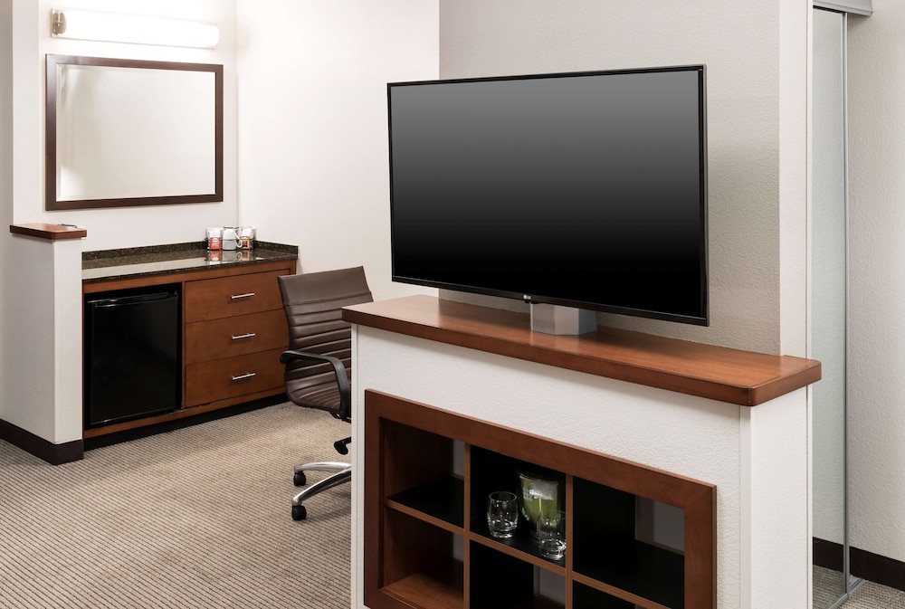 Hyatt Place Jacksonville Airport 35/45