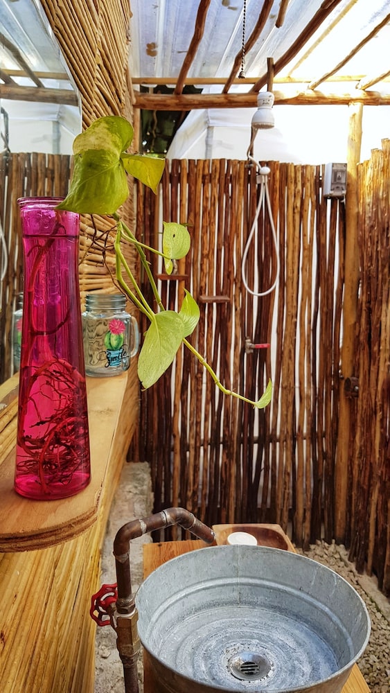 El Buho Eco-Cabanas 36/50
