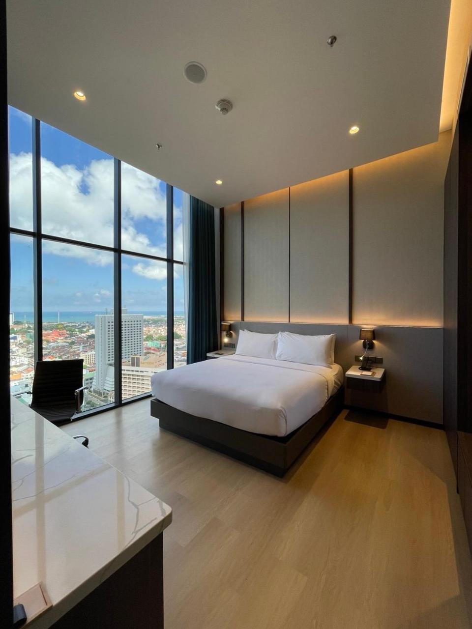 Courtyard, Suite, King Bed, Sea View