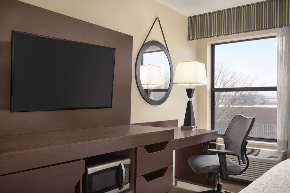 Hampton Inn Youngstown Boardman 31/33