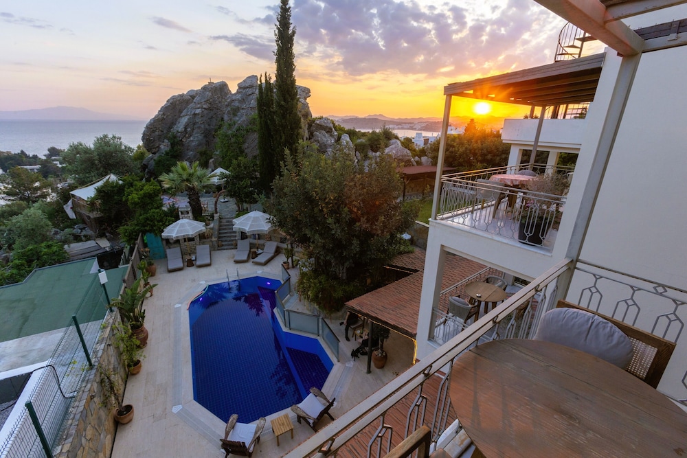 The Aegean Gate Hotel 46/49
