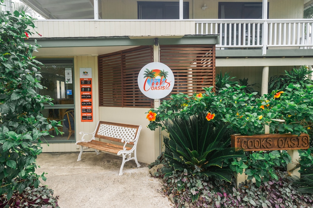 THE COOKS OASIS HOLIDAY VILLAS 1/50