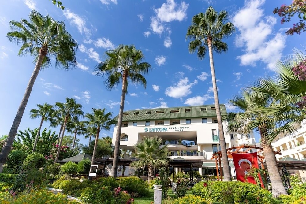 Lancora Beach Hotel in KEMER