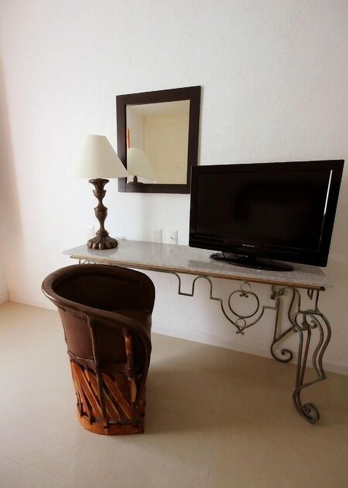 Hotel Zar Colima 7/48