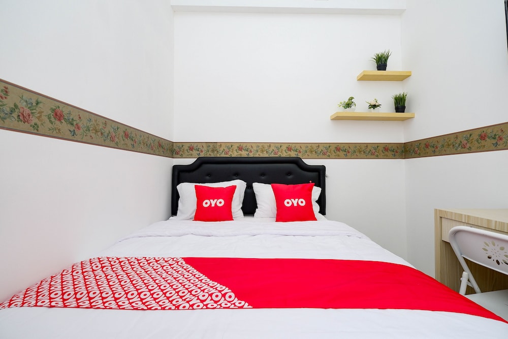 OYO 2782 Puspa Residence 12/48