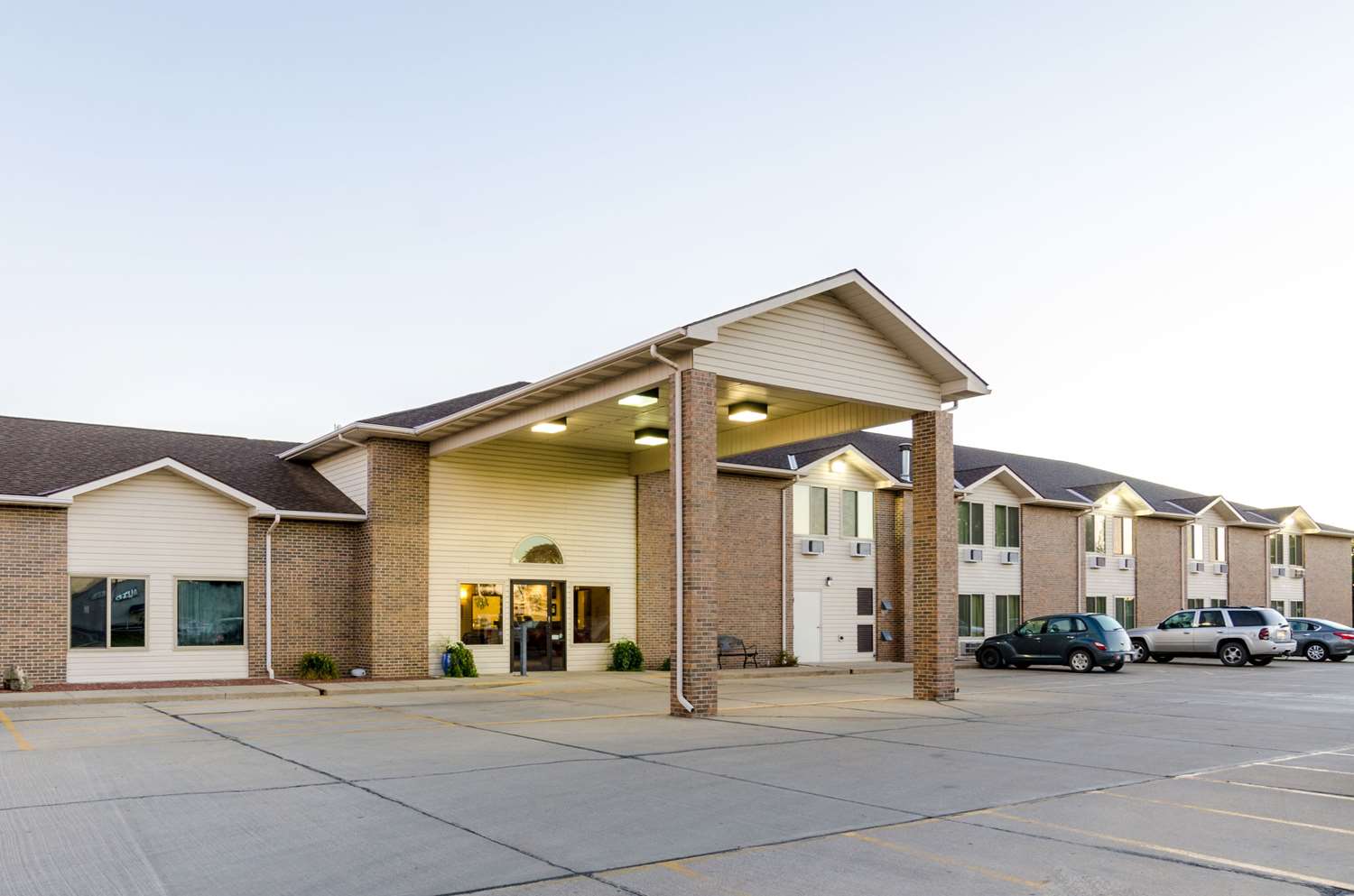 Rodeway Inn Ainsworth, NE 18/21