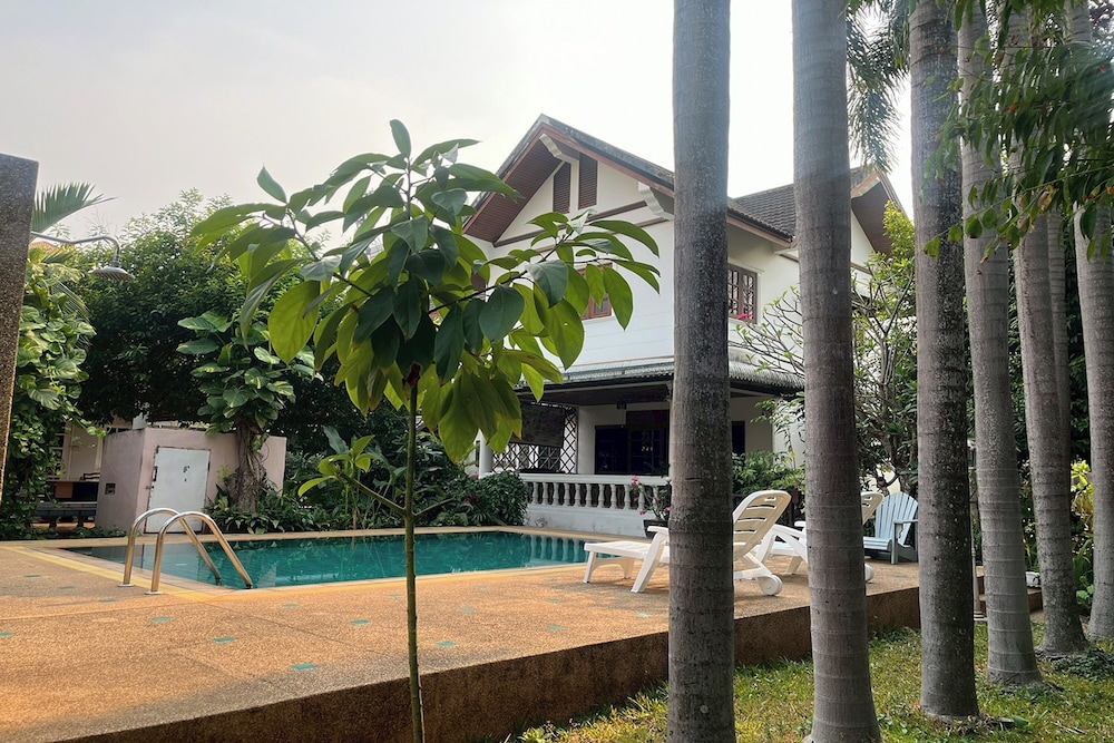 The Royal Shilton Resort 38/50