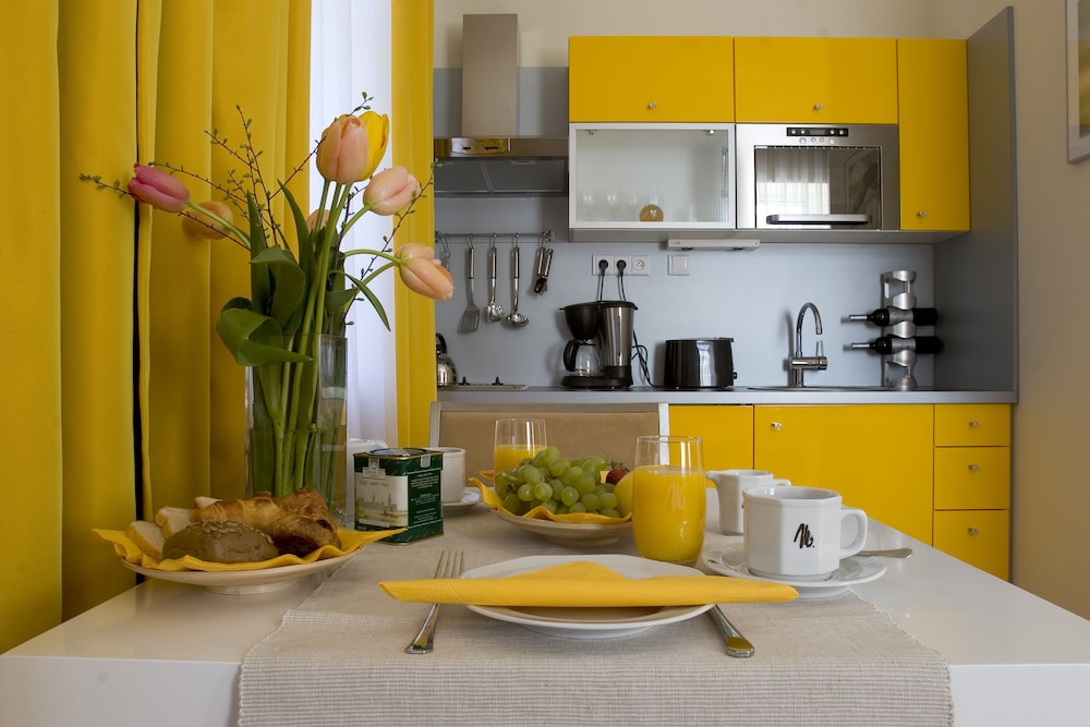 Mamaison Residence Sulekova Bratislava 40/50