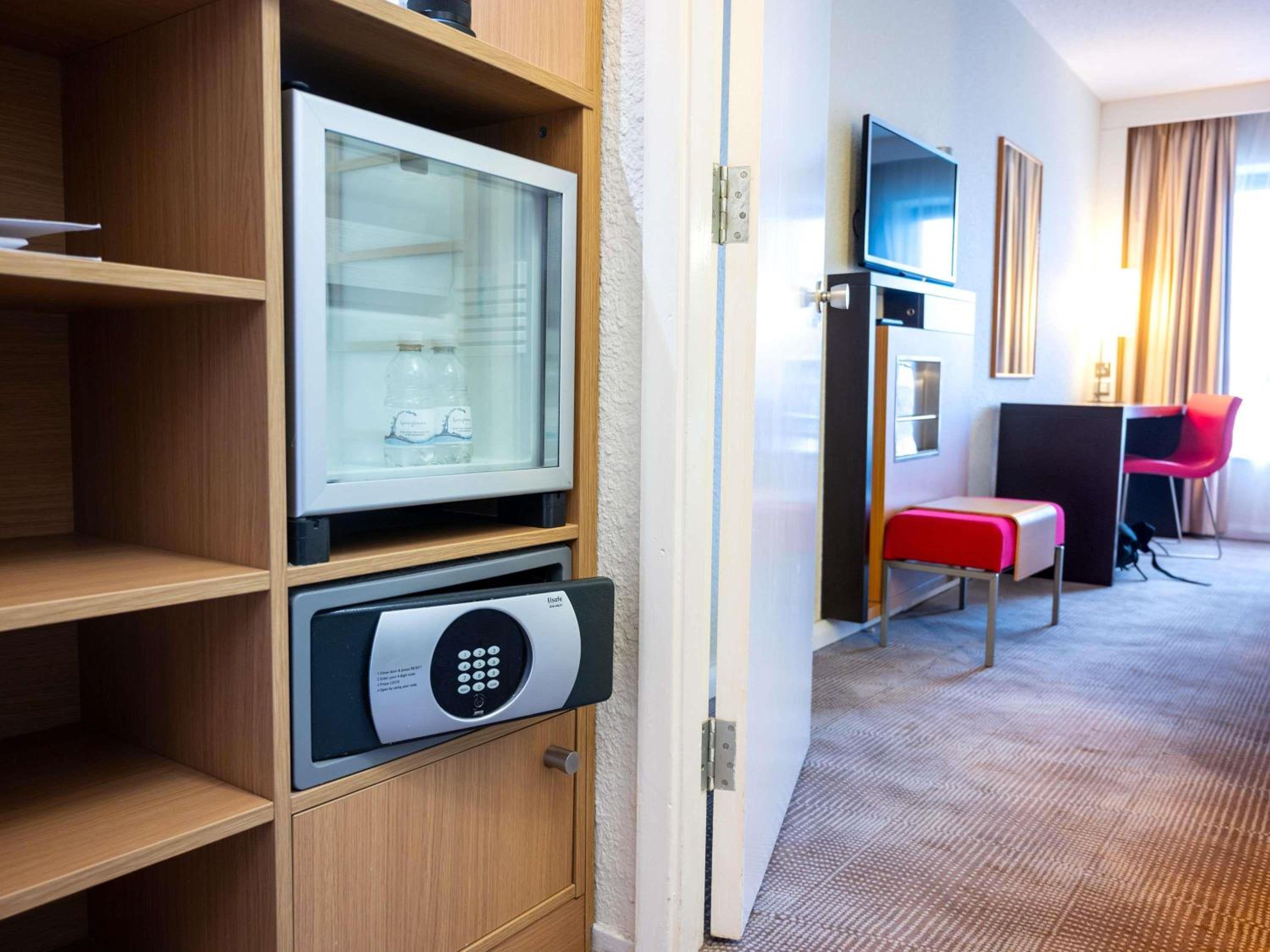 غرفة بسرير كوين مع أريكة، Novotel Southampton 6/6