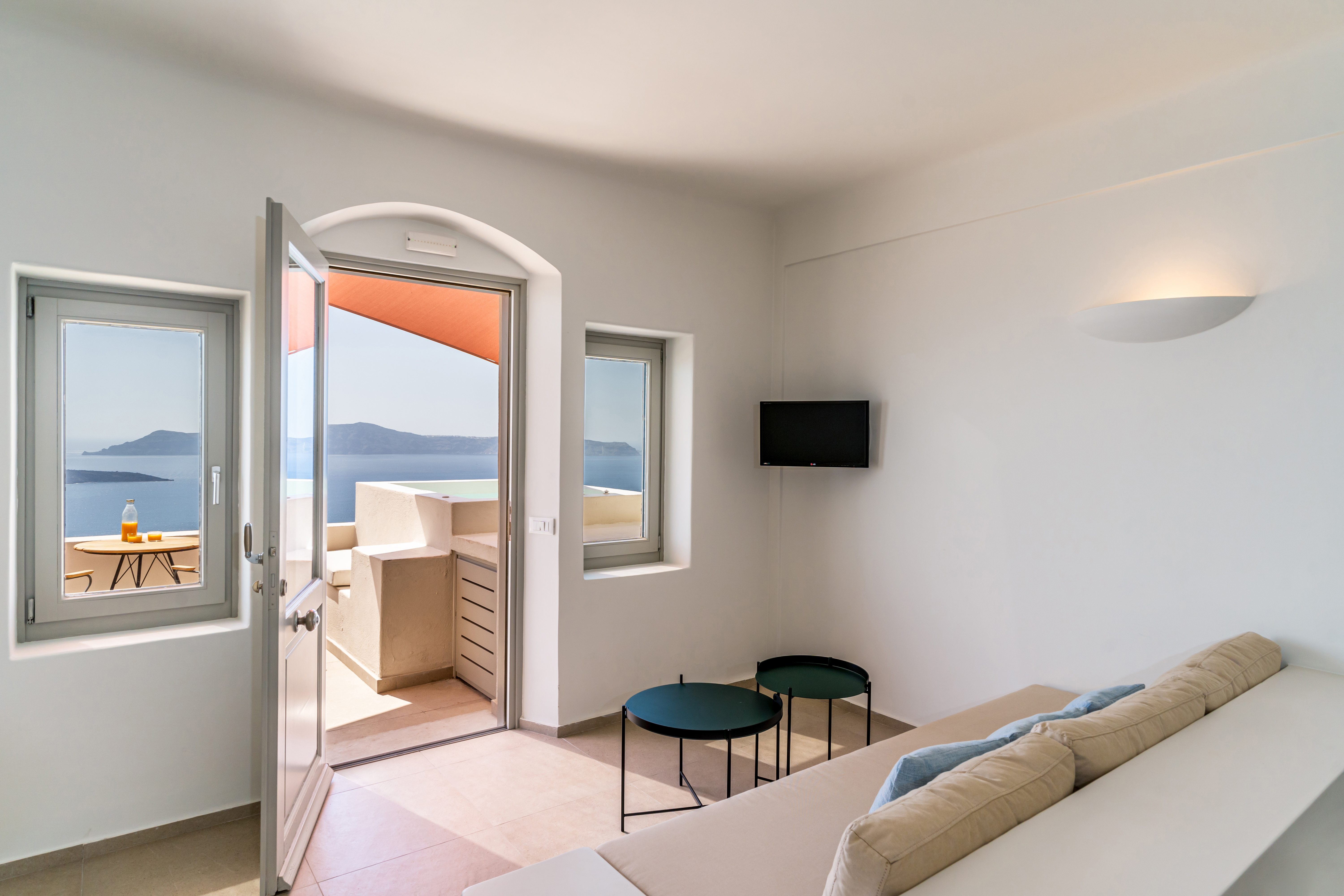 Suite, Outdoor Jetted Tub