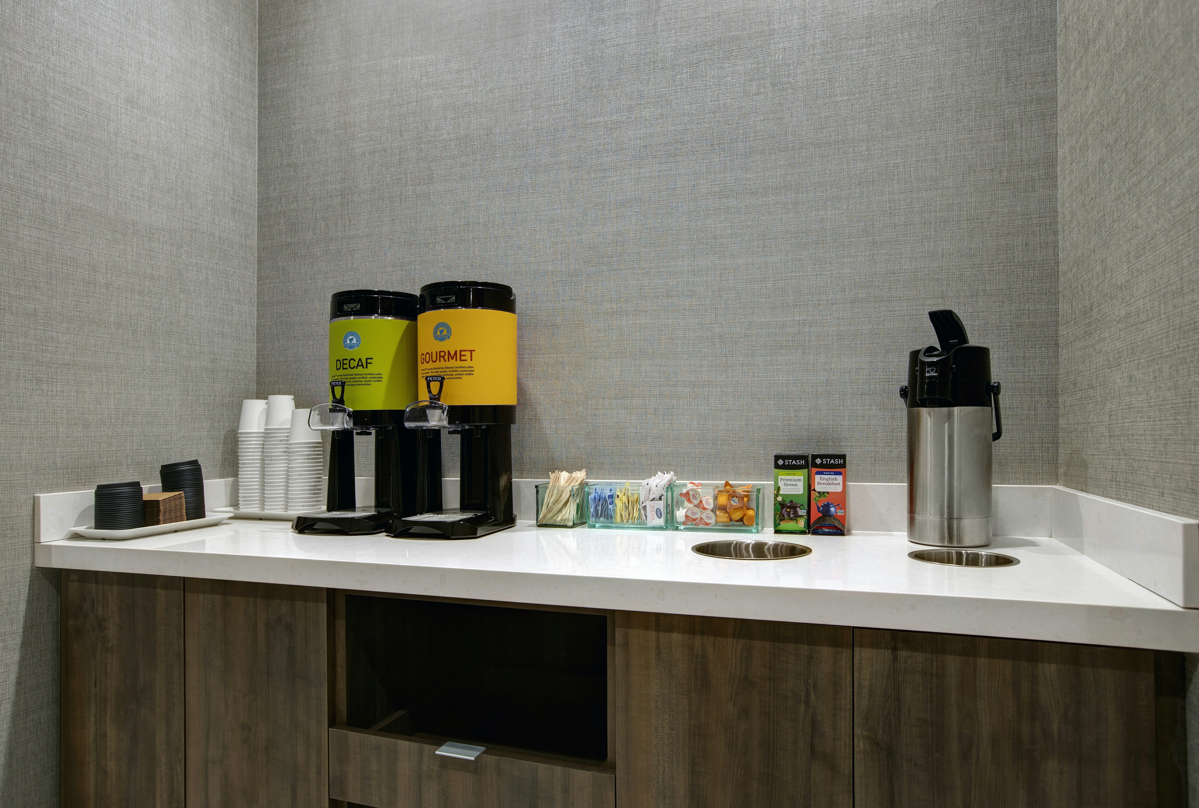 Home2 Suites by Hilton Milwaukee Downtown, WI 17/48
